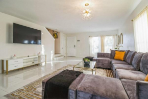 4BR 3BA - Luxury Oasis Hs - Pool - Games - BBQ Grill